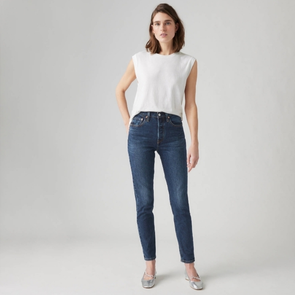 Levi 501 skinny jeans for short women W29 L30